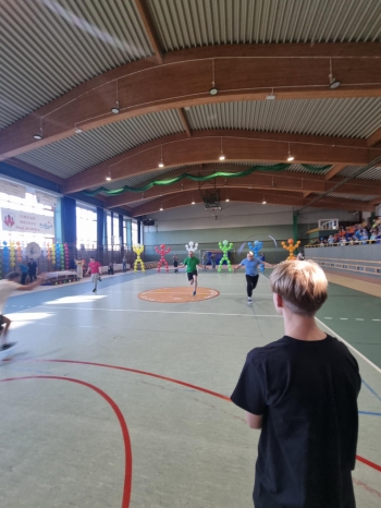 ddabdf3f-0e04-40e6-9a22-14c49c586293