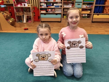 f61dcafb-5c9b-4baa-94ad-17f89e1d6881