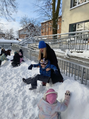 6b3e2669-4413-480a-b7b8-517456585ae5