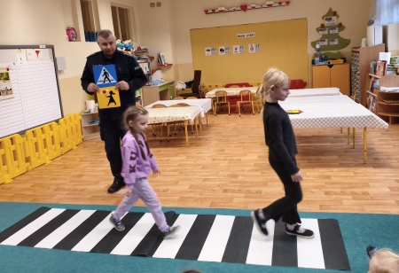 SPOTKANIE Z POLICJANTEM