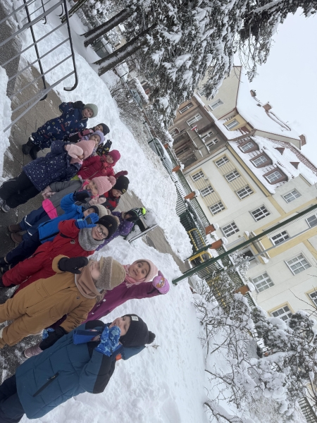 „Zimowe zabawy na śniegu”