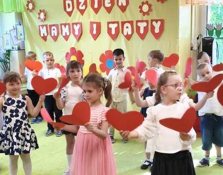 DZIEŃ MAMY I TATY